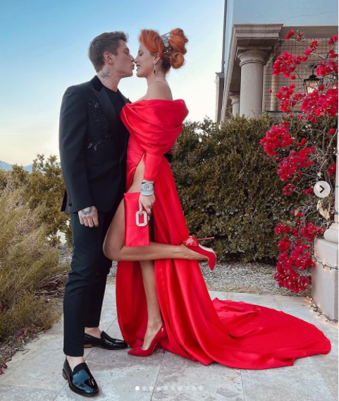 Actress, Bella Thorne and Benjamin Mascolo throw engagement party with family and friends (photos)