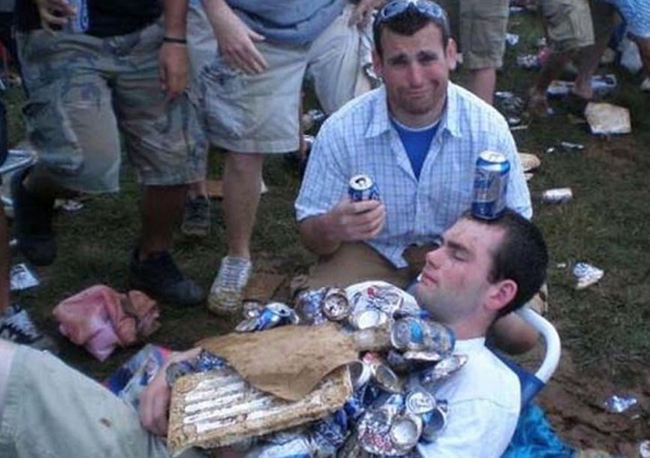 Funny Photos Of Drunk People To Make You Laugh