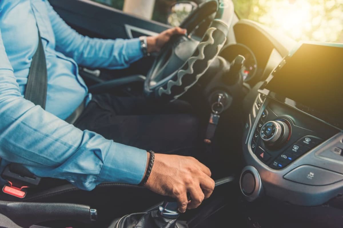 4 Everyday Driving Habits That Are Quietly Costing You Money at the Pump