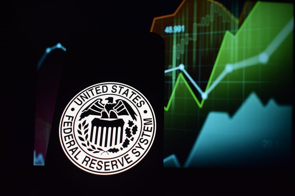 The Fed Made Its October Rate Decision: 5 Money Moves Investors Should Consider Now