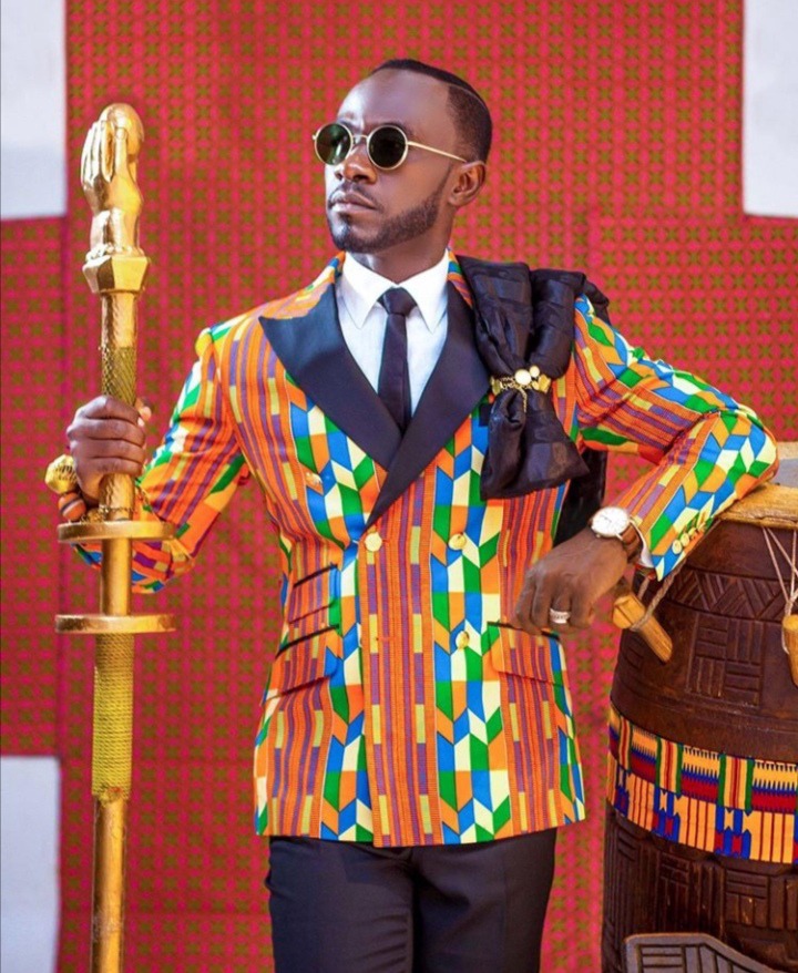 Ten (10) Classic Photos of Okyeame Kwame