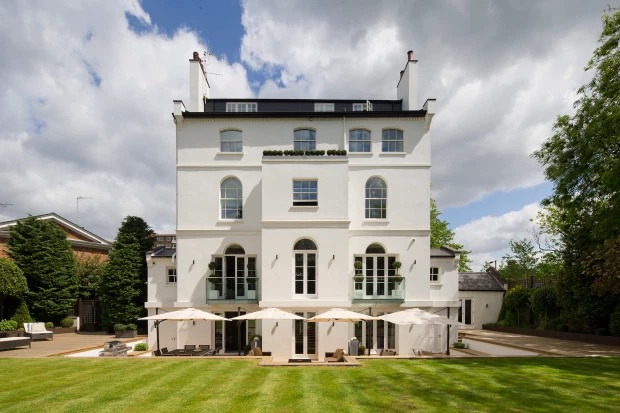Rihanna?s stunning London mansion is up for sale for 