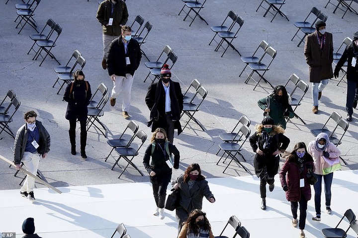 Biden inauguration rehearsal is called off as fire breaks out at a bridge behind the US Capitol Building amid fears of an imminent 