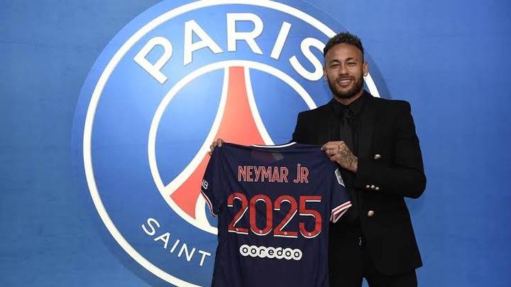 Neymar extends PSG contract until 2025