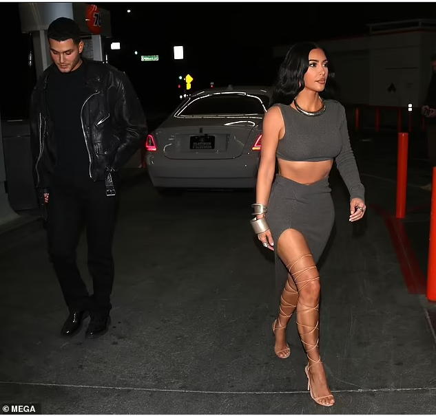 Kim Kardashian parties with billionaire bachelor Jamie Reuben at his birthday bash (photos)