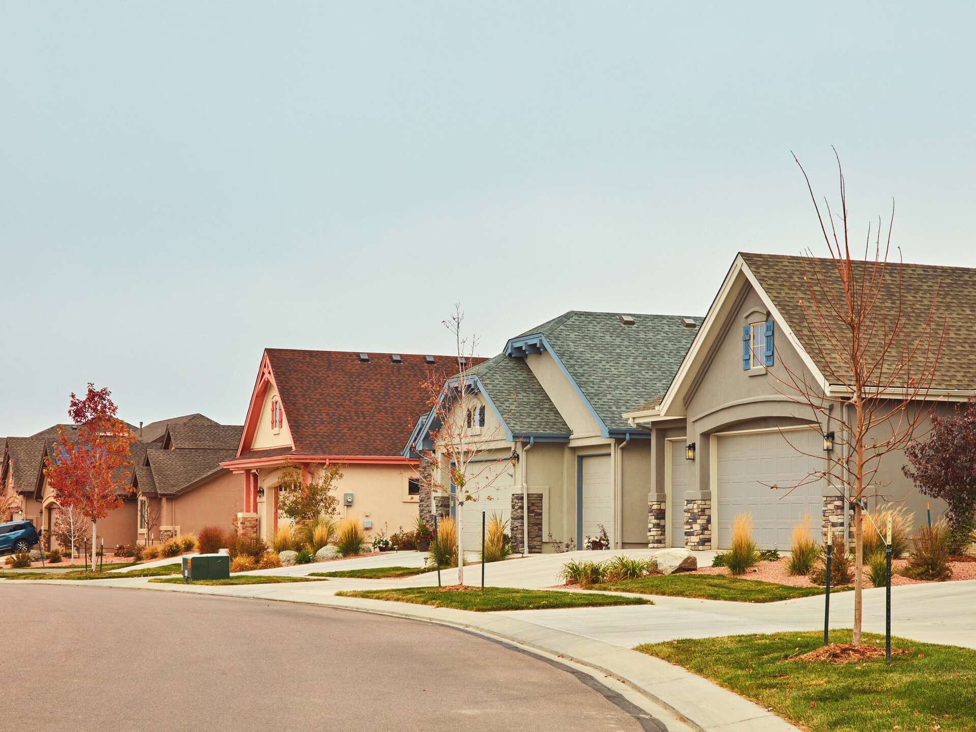 Multiple homes in a residential neighborhood in America on a fall morning