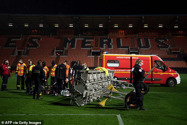  FC Lorient groundsman tragically dies after a floodlight bar falls on him on the pitch in a freak accident (photos)