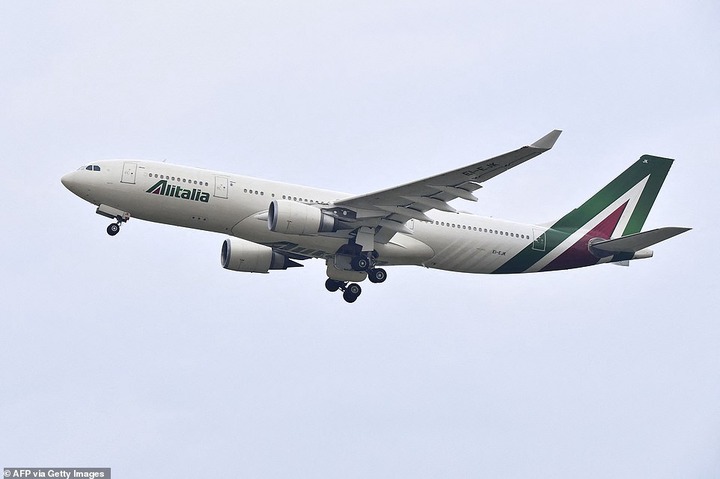 Pope Francis departs from Rome for historic first-ever visit by a pontiff to Iraq (photos)