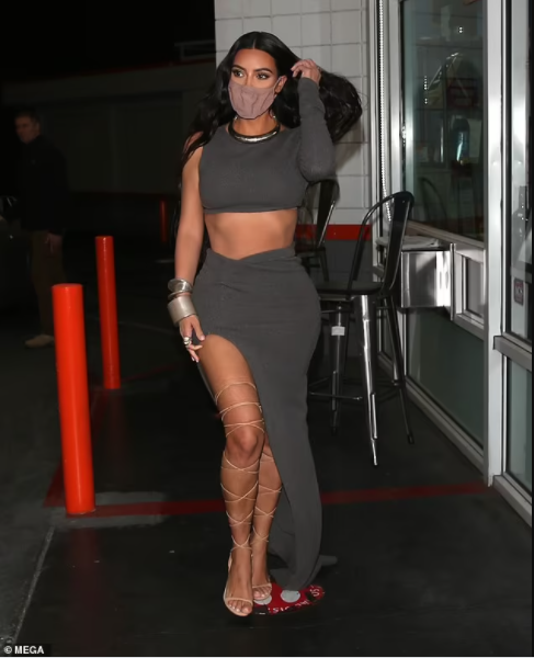 Kim Kardashian parties with billionaire bachelor Jamie Reuben at his birthday bash (photos)