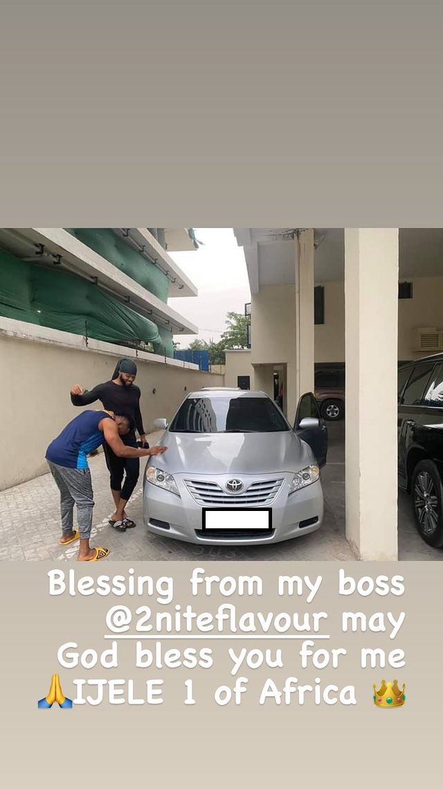 Singer, Flavour surprises his childhood friend with a car (photos)