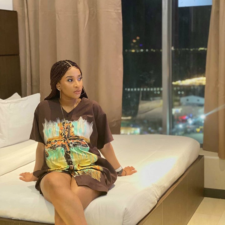  Banky W and Adesua Etomi-Wellington all loved up in new stylish photos?