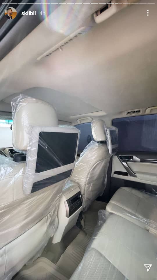 Singer Skiibii acquires brand new Lexus SUV (photos)