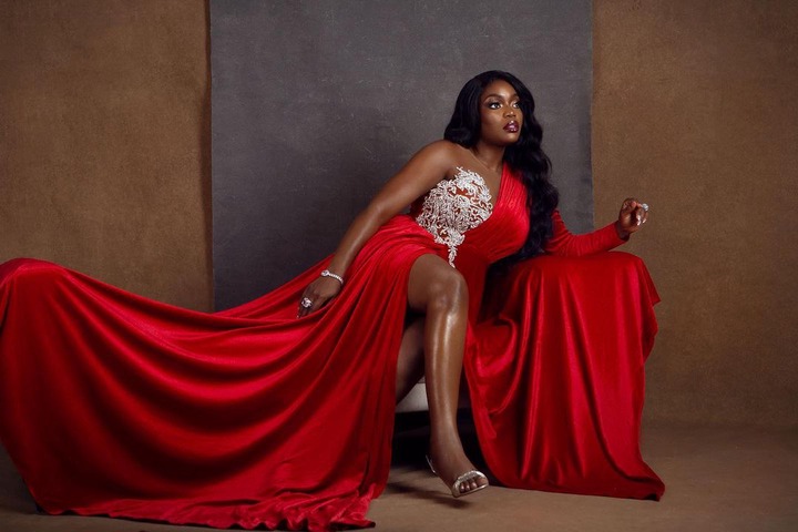  Actress Bisola Aiyeola releases stunning photos to celebrate turning 35 today