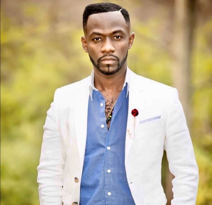 Ten (10) Classic Photos of Okyeame Kwame