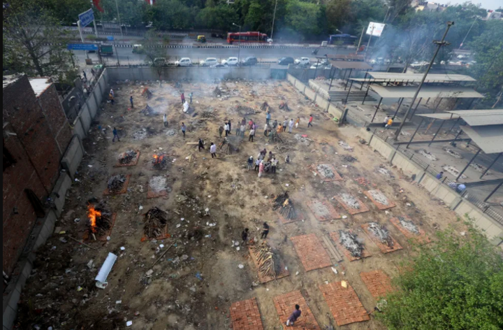 Nonstop mass cremations going on in India amid record-breaking COVID-19 surge (Photos/Video)