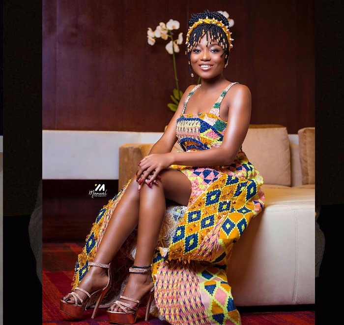 Ten (10) Beautiful And Stunning Photos Of Musician, Efya Nocturnal