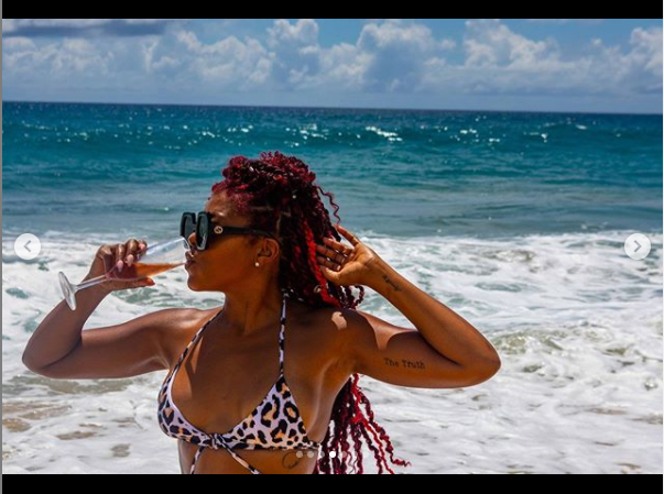 Actress, Taraji P. Henson flaunts her banging body in skimpy swimsuit (photos)