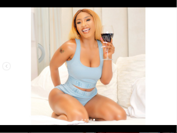  Mercy Eke flaunts her curves in new photos after confirming she