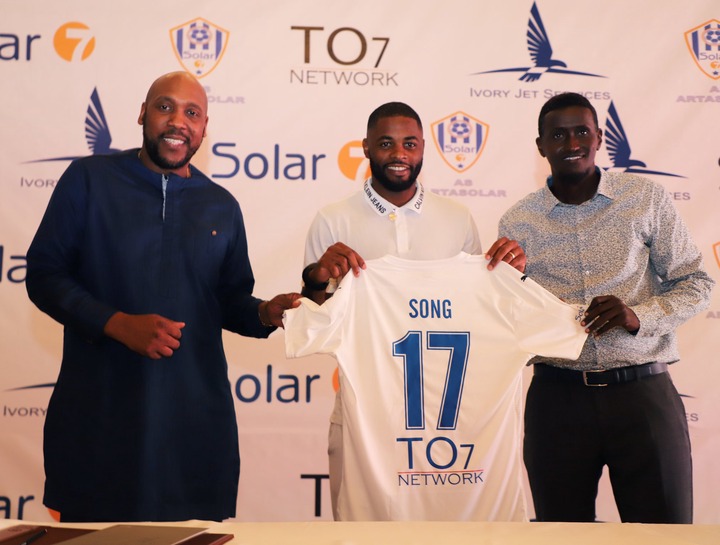 Former Arsenal and Barcelona midfielder, Alex Song makes shock move to Djibouti club Arta Solar 7 after being sacked by FC Sion (photos)