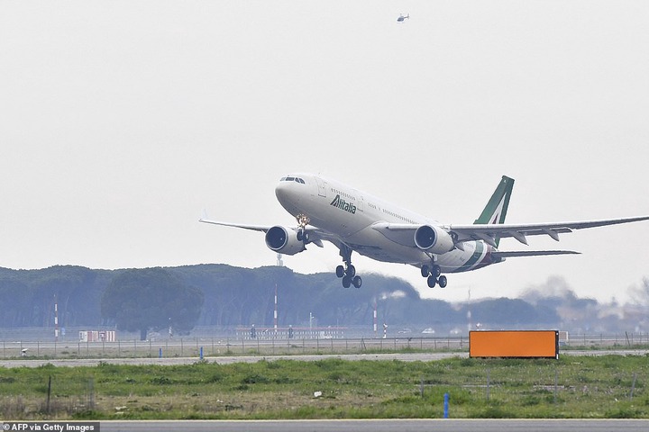 Pope Francis departs from Rome for historic first-ever visit by a pontiff to Iraq (photos)