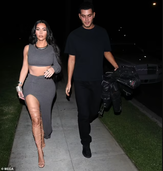 Kim Kardashian parties with billionaire bachelor Jamie Reuben at his birthday bash (photos)