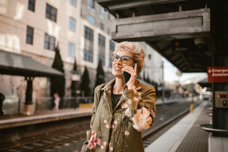 10 Things Boomers Do That Accidentally Save Them Money