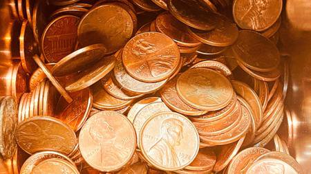 A bill that cleared Congress would allow retailers to round transactions to the nearest 5 cents when no one has exact change.