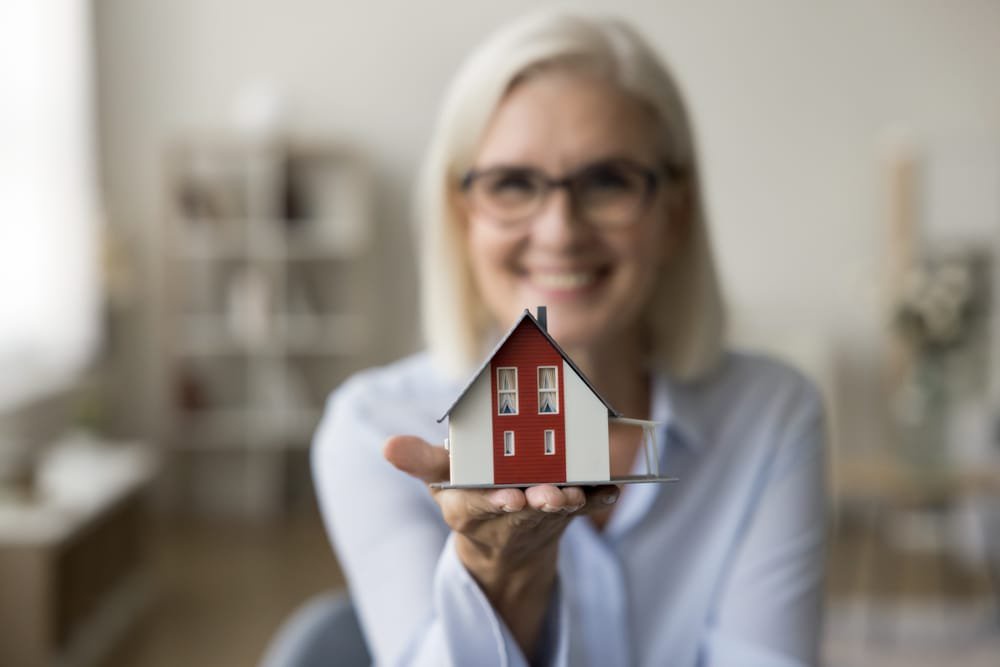 Selling Your Home After Retirement? These 5 Tax Questions Could Save You From Surprises