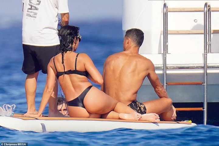 Cristiano Ronaldo and his partner Georgina Rodriguez soak up the sun onboard their ?5.5m superyacht in St.Tropez (photos)