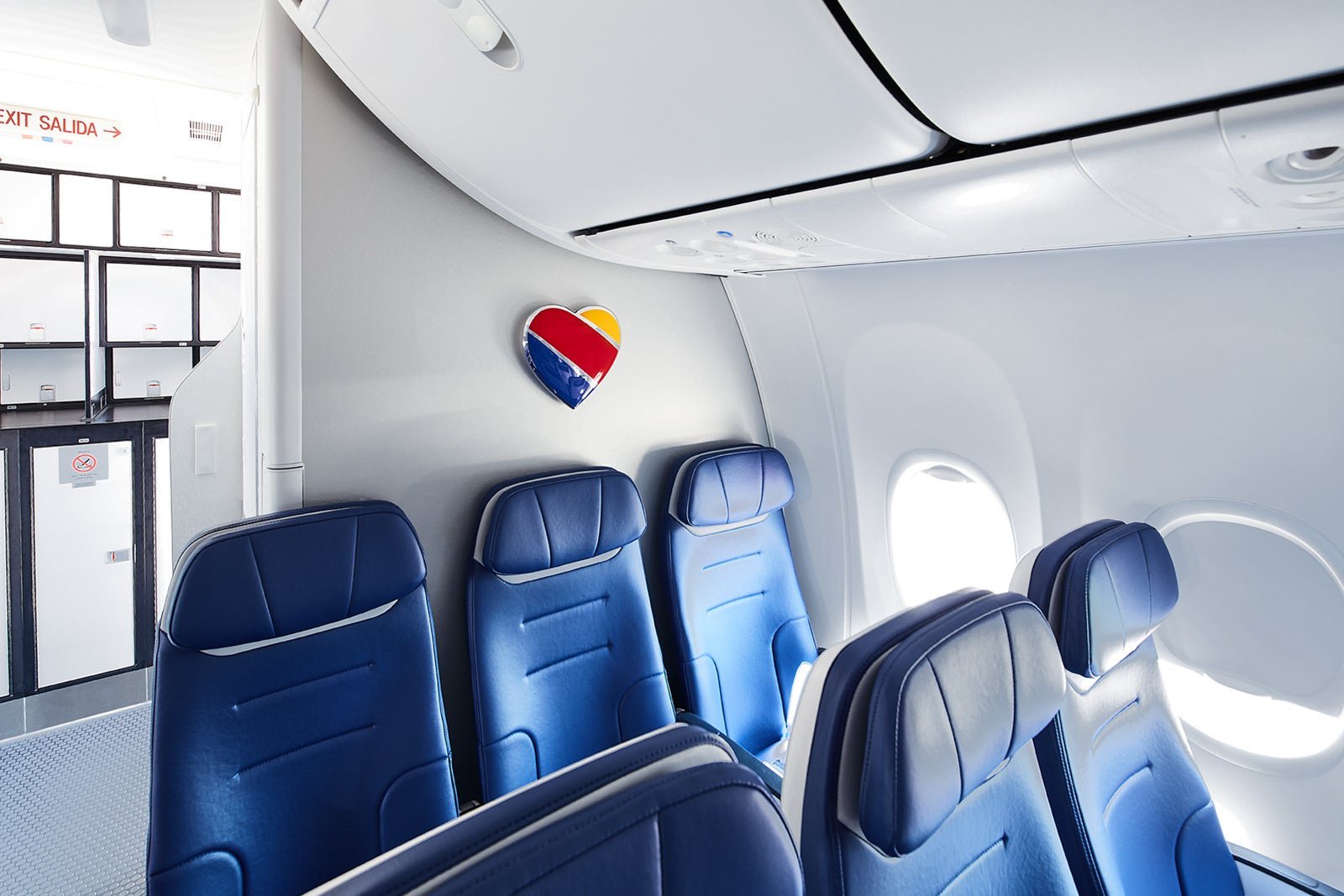 MAX Interior