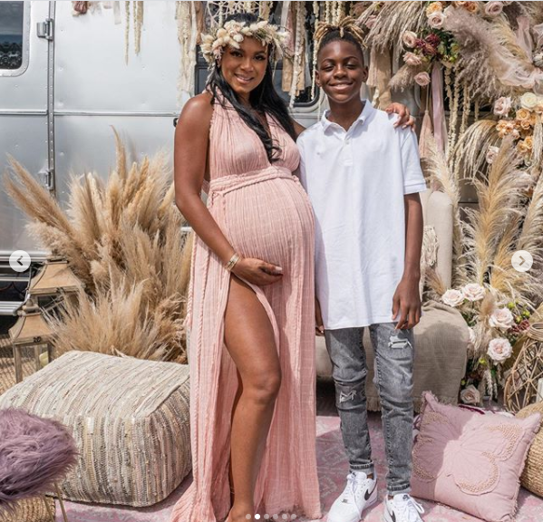 Kevin Hart and wife Eniko celebrate Baby No. 2 with Boho-Chic Baby Shower (photos)