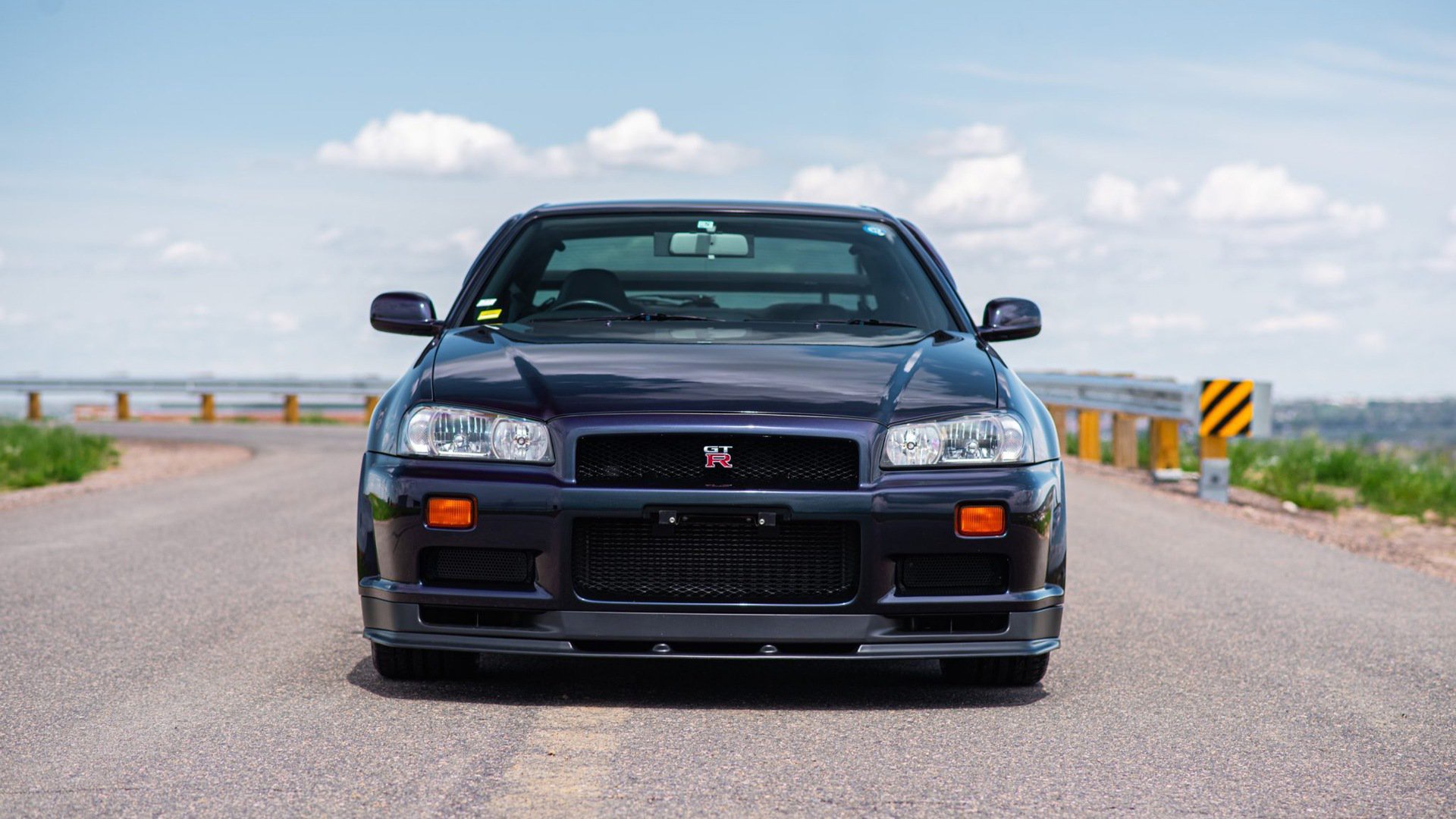 There S A Midnight Purple R34 Nissan Skyline Gt R V Spec For Sale In The Us Opera News