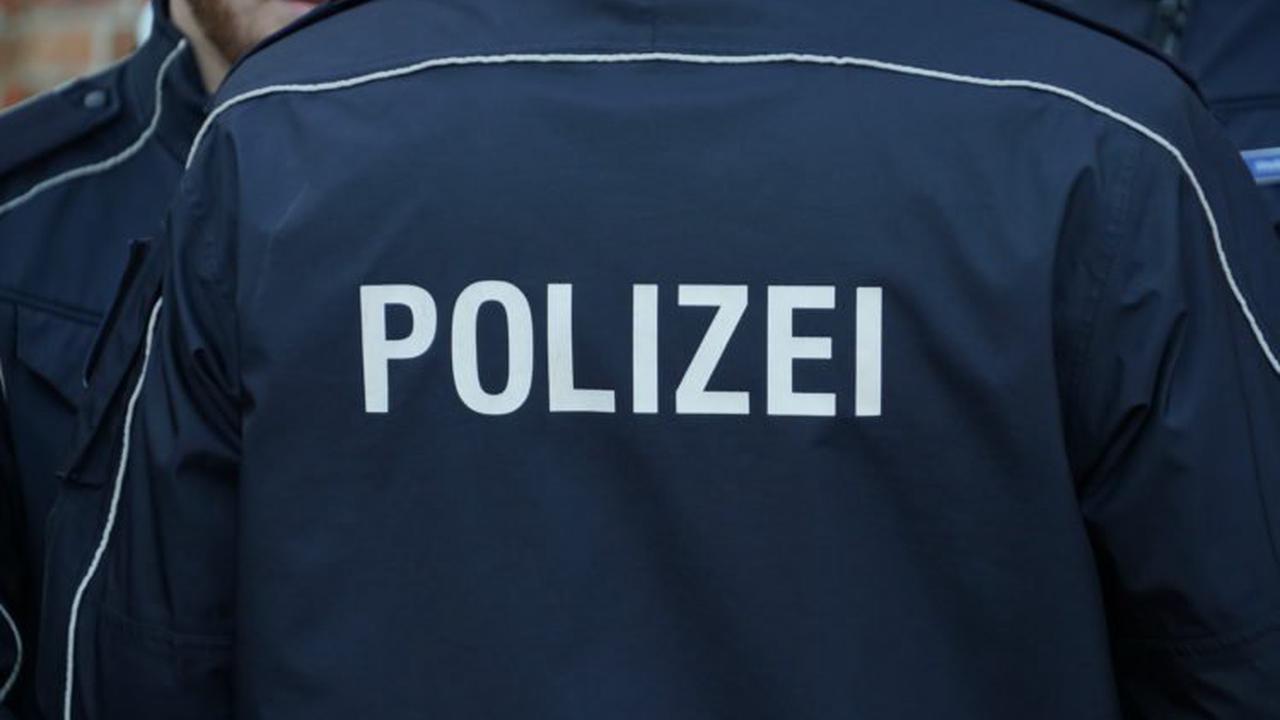 Einbrecher in Beutersitz unterwegs. Zigaretten aus Tankstelle gestohlen