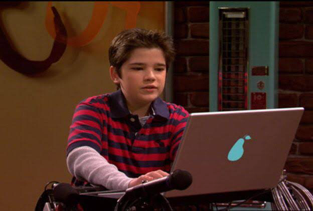 Young Nathan Kress as Freddie Benson