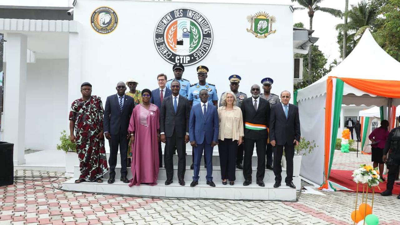 Sécurité en Afrique/ Le Ministre Vagondo inaugure le Centre de Traitement d'informations Policières