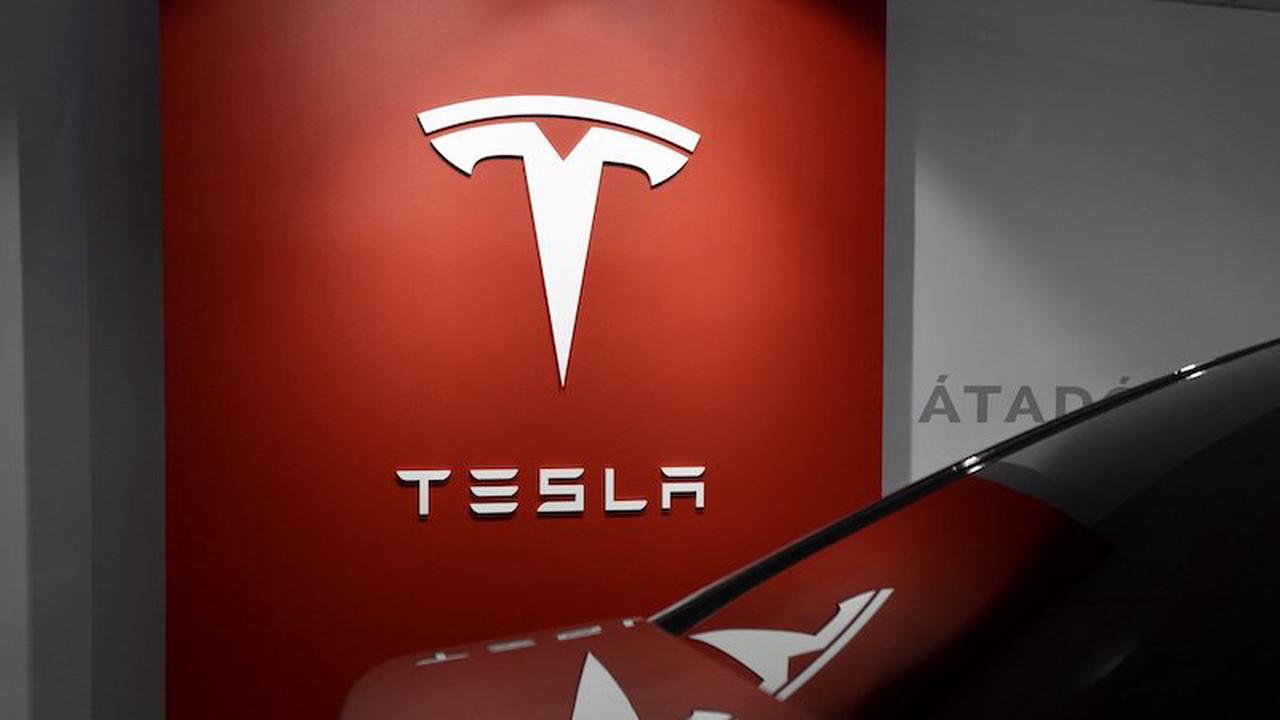 Mitarbeiterüberwachung: Tesla prüft Anwesenheit von Angestellten im Büro