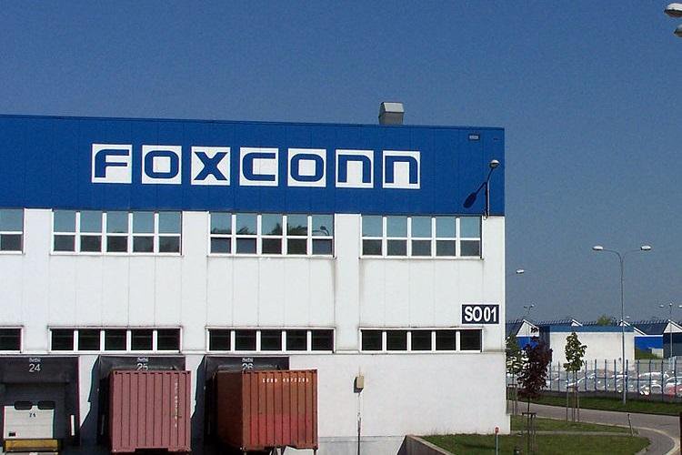 After probation by Apple, Foxconn says action taken, workers to return to TN  plant - Opera News