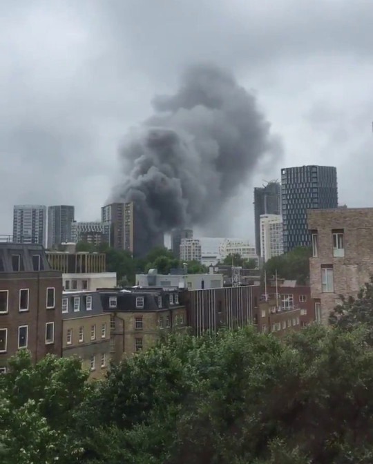 Huge fireball explodes in garage under Elephant and Castle station in London (Video/Photos)