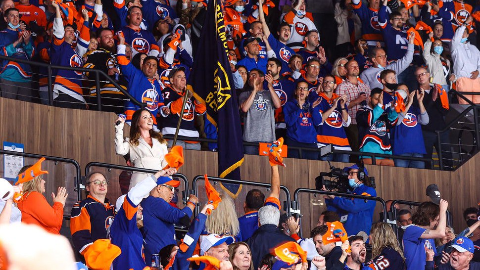 The Anthem Belongs To Everyone Viral National Anthem Singer Relishes Moment Of Unity Opera News