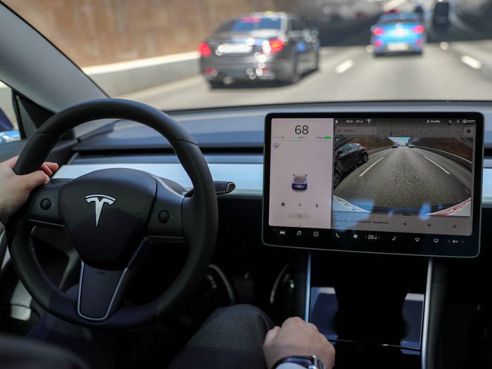 Tesla S Use Of The Term Full Self Driving Is Irresponsible Ntsb Chief Told The Wall Street Journal Opera News