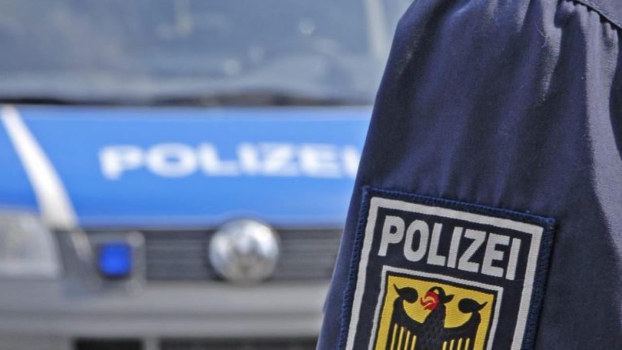 Kind geschlagen – Bundespolizisten verhaften 57-Jährigen