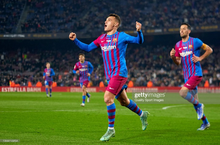 Ferran Jutgla of FC Barcelona celebrates after scoring his team's... News  Photo - Getty Images