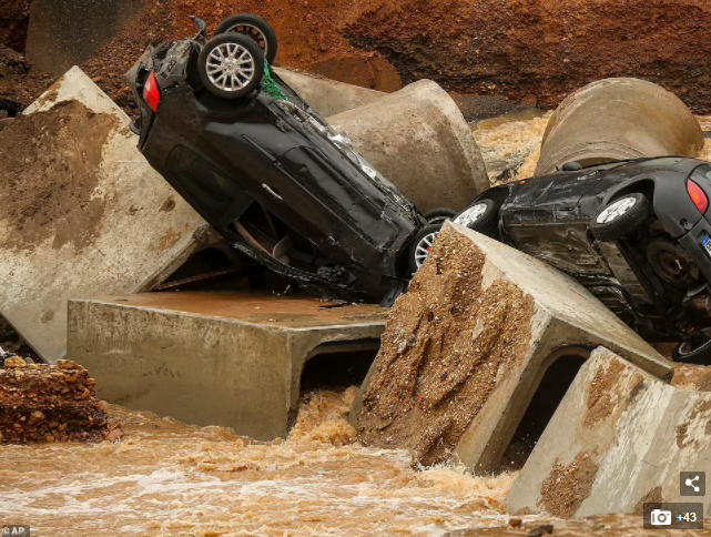 Scores dead and hundreds still missing in Germany landslide  (photos)