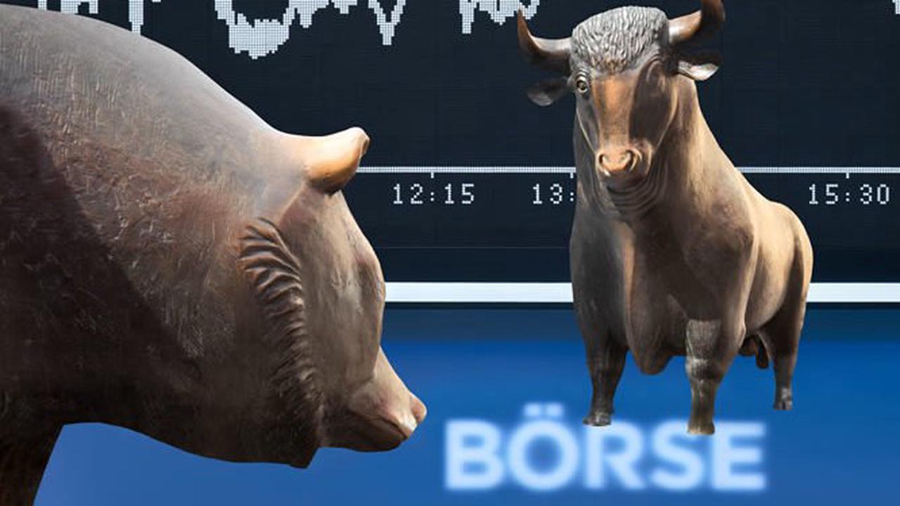 DAX wieder unter 14000 Punkten: Wall Street neigt nach Technologie-Updates zu Schwäche
