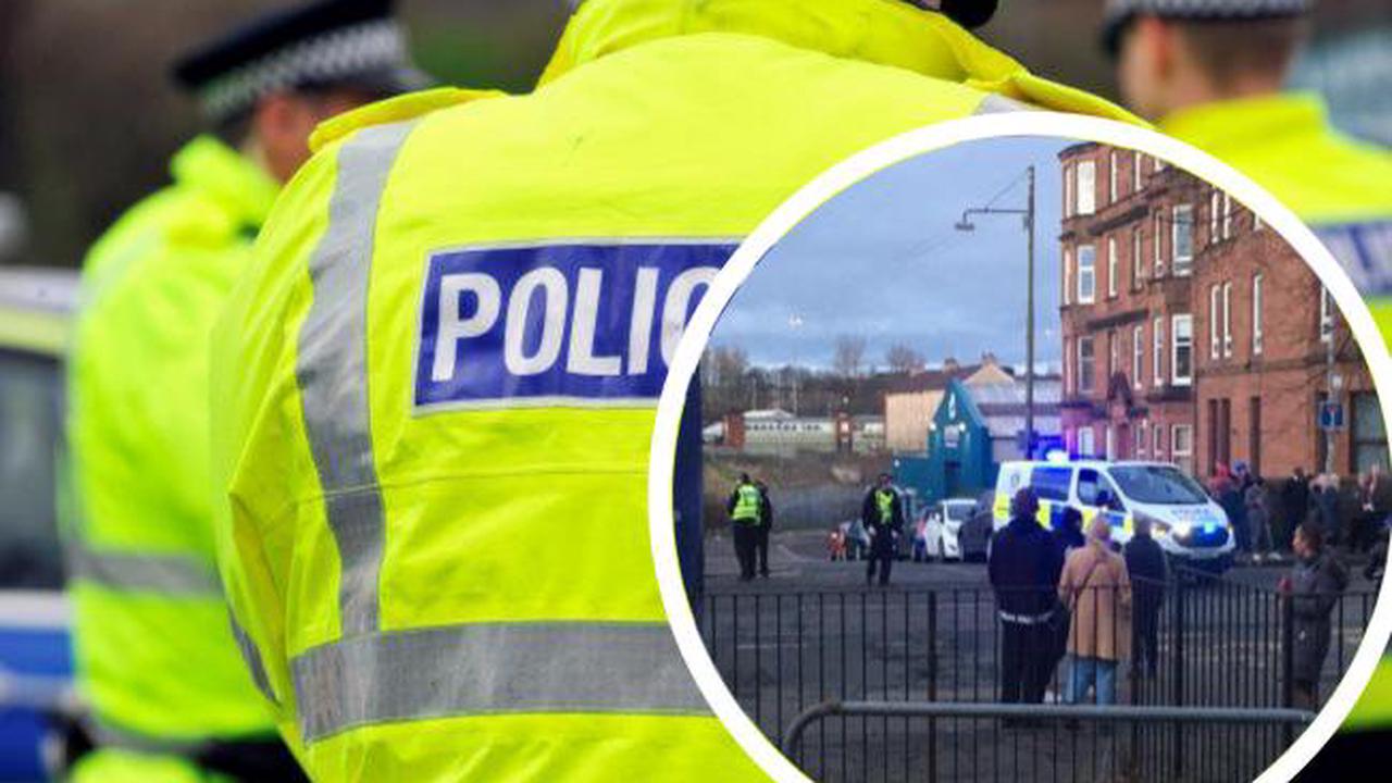 Bomb squad called and area evacuated as 'suspicious package' found in Dennistoun
