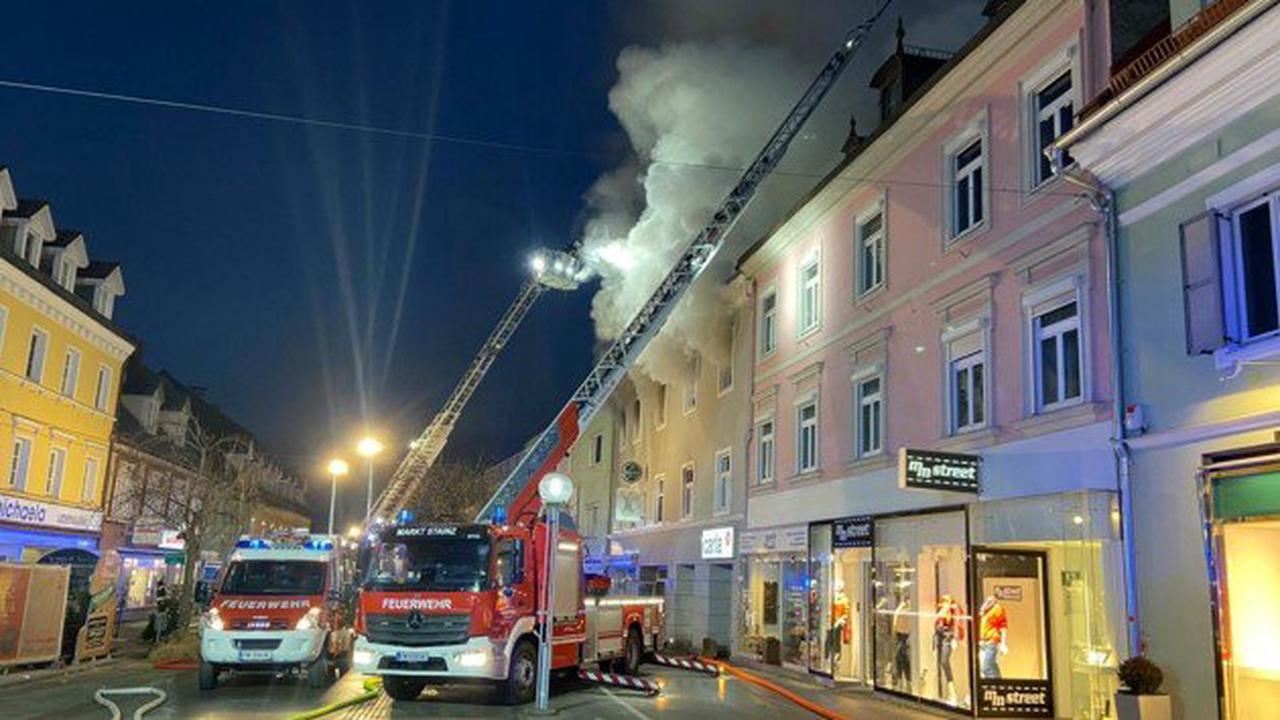 Wohnhausbrand am Hauptplatz in Deutschlandsberg