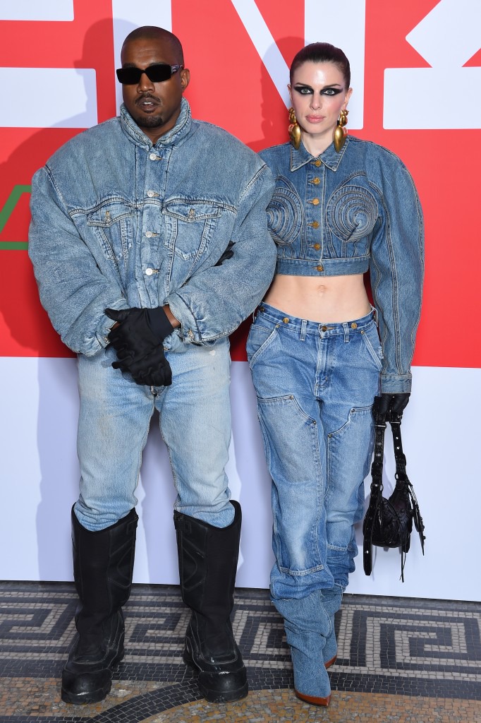 Kanye West and Julia Fox make red carpet debut as a couple (photos)
