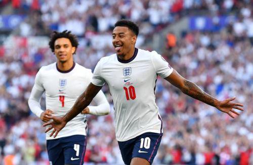 Selebrasi Lingard dan Alexander-Arnold di laga Inggris vs Andorra