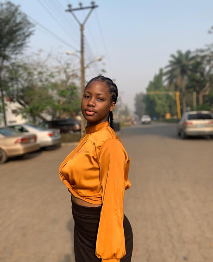 10a677ef48bbd22304599a596c120fe9?quality=uhq&format=webp&resize=720&watermark=true