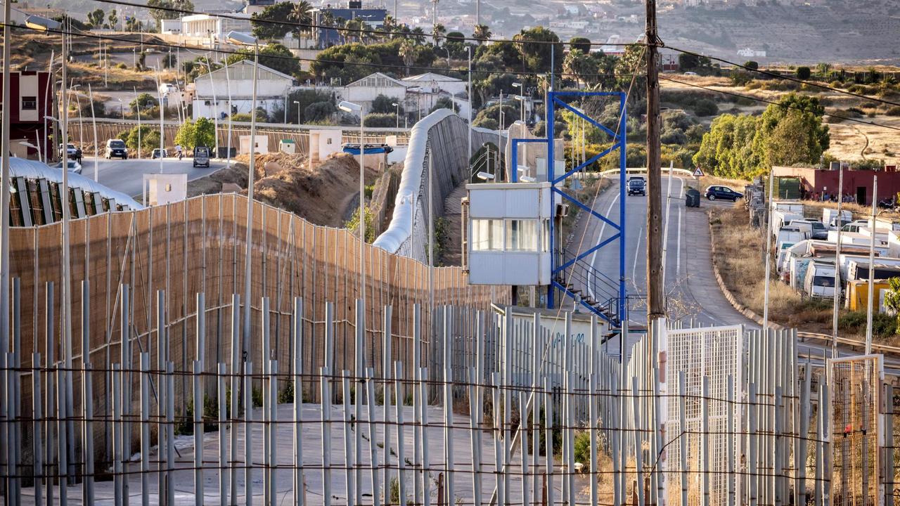 Melilla Nach Ansturm auf Grenzzaun Vorwürfe gegen Marokkos Sicherheitskräfte